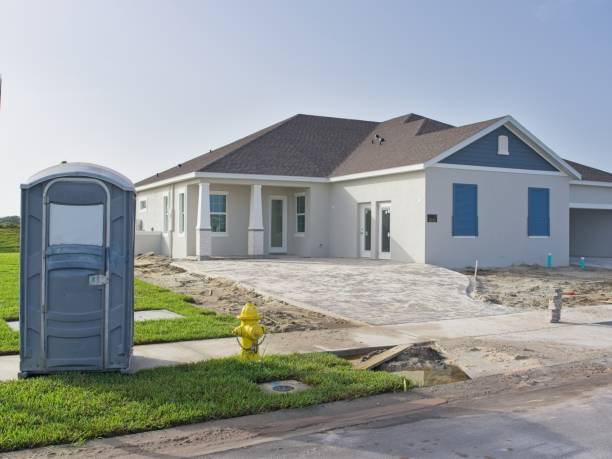 Porta potty delivery and setup in Brownsville, KY